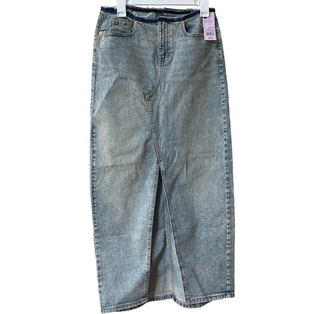 Wild Fable Blue Acid Wash Denim Maxi Skirt Front Slit Raw Hem Womens Size 4 NEW